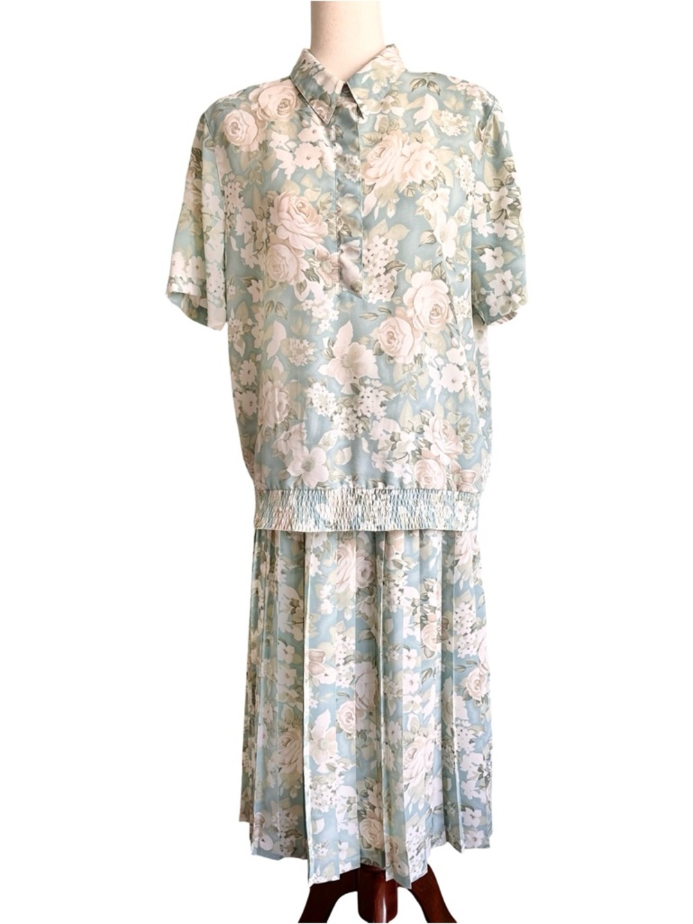 90’s Vintage Alfred Dunner Cottage Floral Two-Piece Pleated Skirt Set Size 12